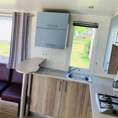 Mobil-home Confortable Pres D'un Etang Avec Activites Nautiques, Sentiers De Randonnee Et Terrasse Privee - Fr-1-584-304
